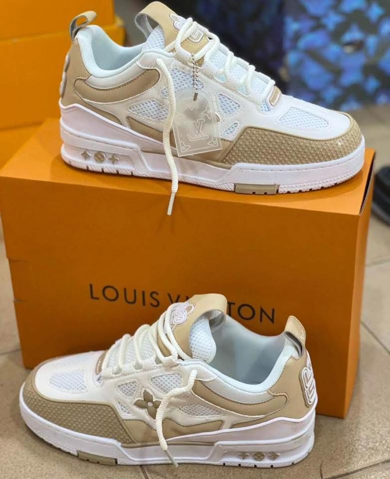 Baskets Louis Vuitton "LV Trainer" - Cuir et Mesh